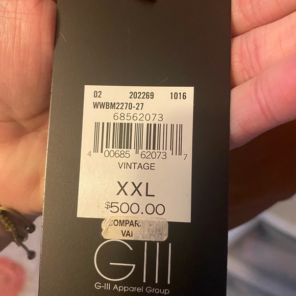 Leather jacket - Picture 4 of 11